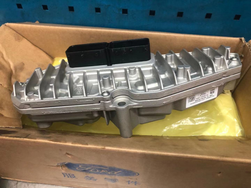 ?？怂垢墒诫p離合變速箱，更換全新離合器套裝及全新電腦